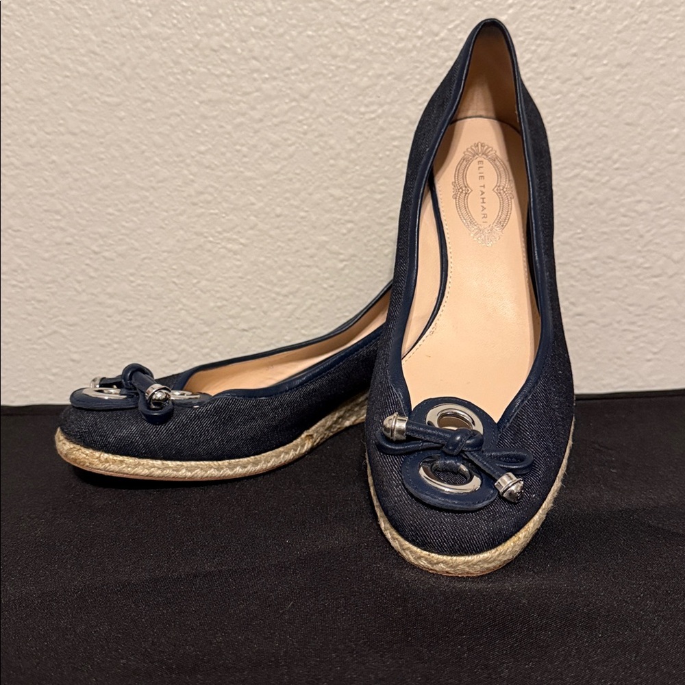 VINTAGE - Elle Tahari - Navy Blue Espadrille